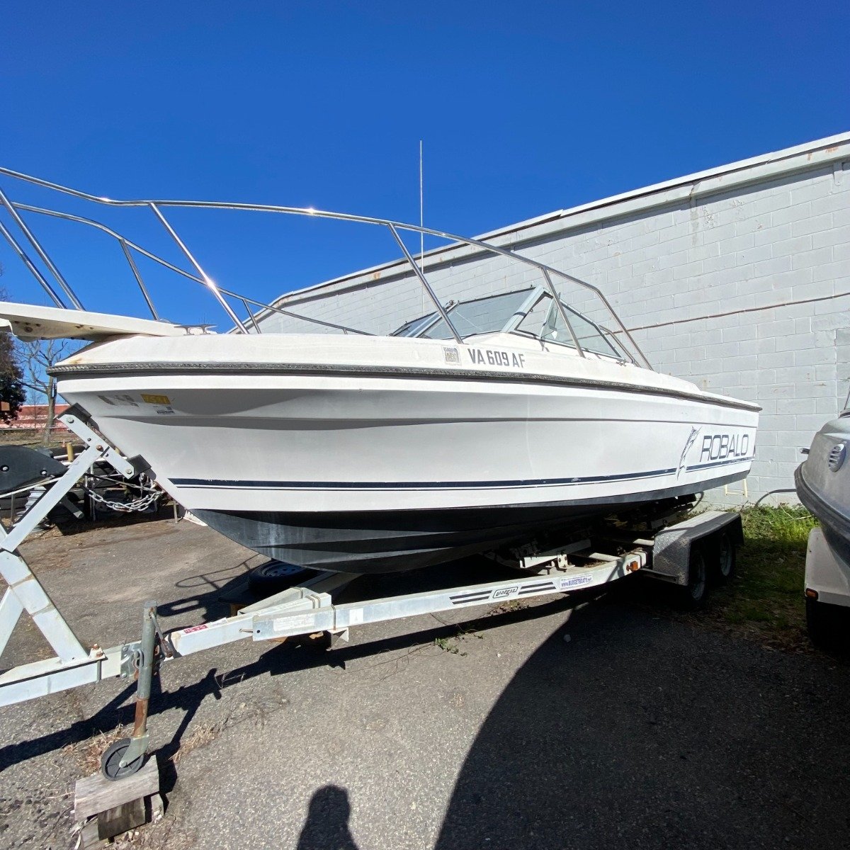 used outboard boat motors near me 1992 Robalo 21′-4″ – Hull Only thumbnail