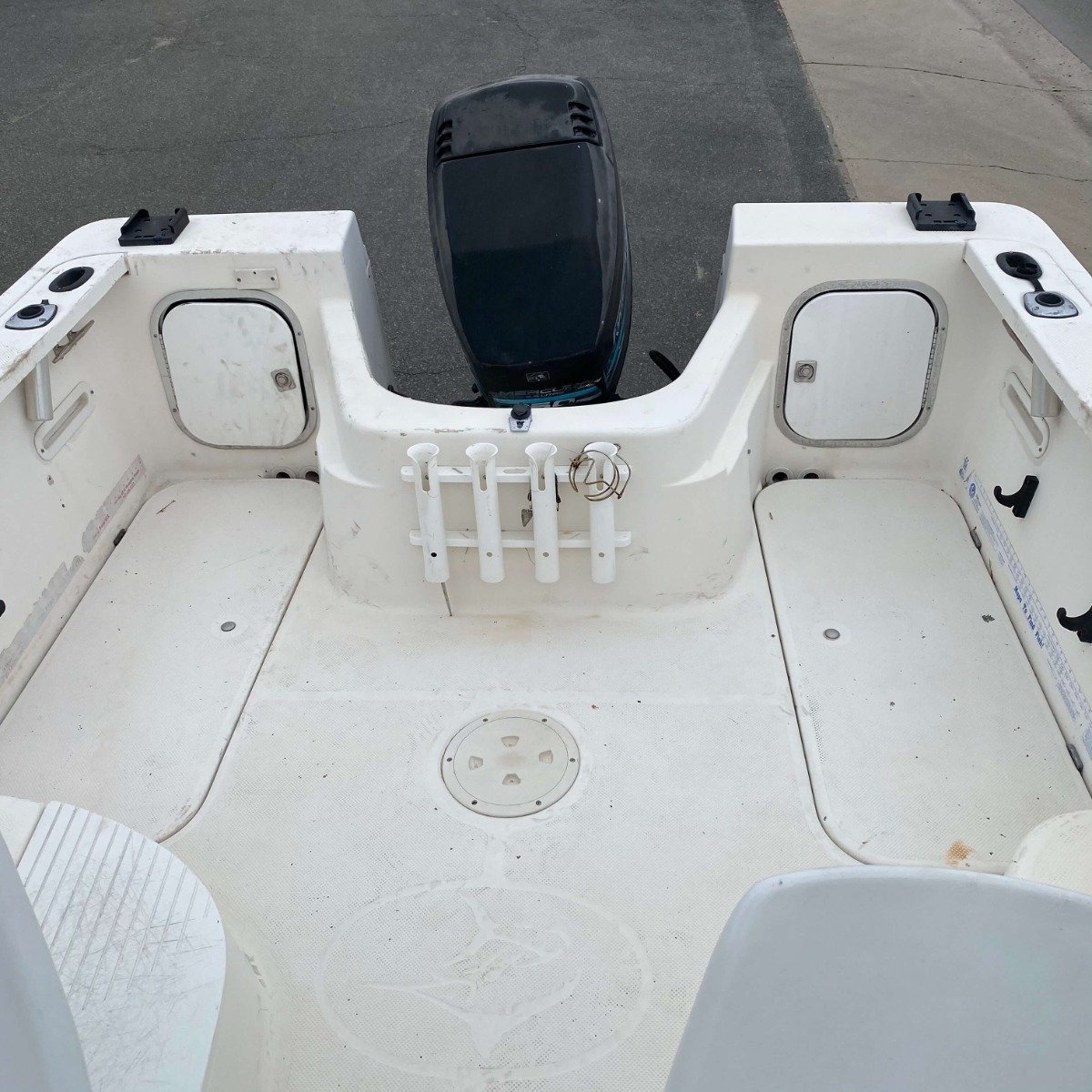 1999 Bayliner Trophy Walkaround – (Hull Only) thumbnail