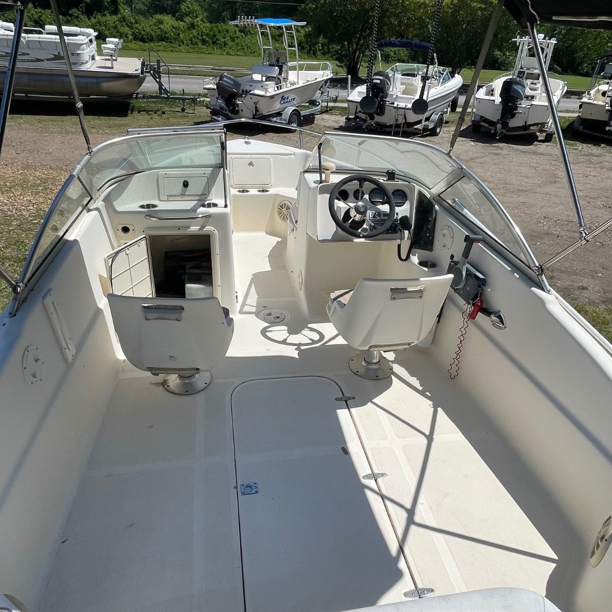 Scout 18′-6″ Bow Rider – Complete Rig thumbnail
