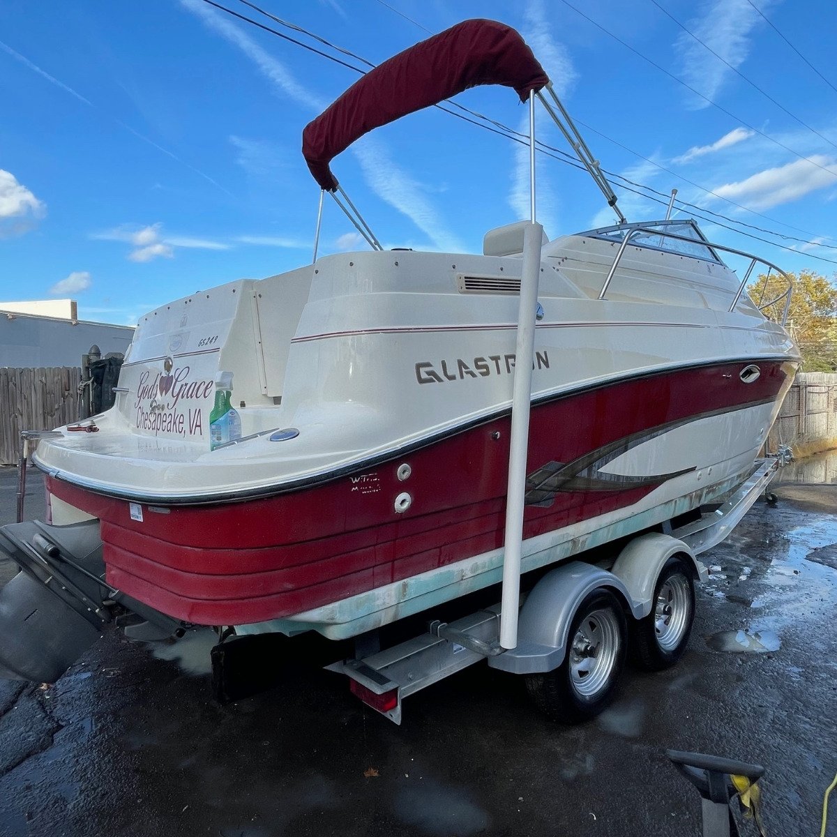2001 Glastron 24’10” Cuddy Cabin thumbnail