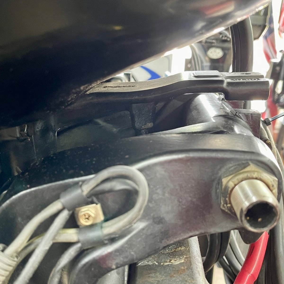 buy used outboard motor online 2006 Mercury 225hp Optimax 20″ Motor thumbnail