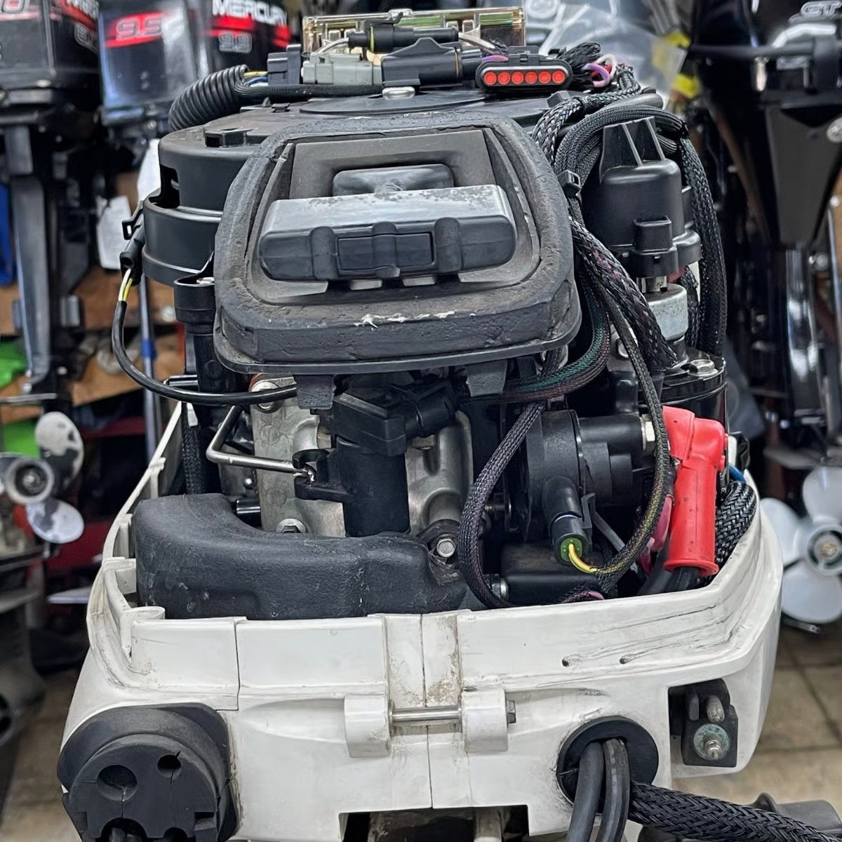 buy used outboard motor online 2010 Evinrude 25HP Etec Outboard Motor thumbnail